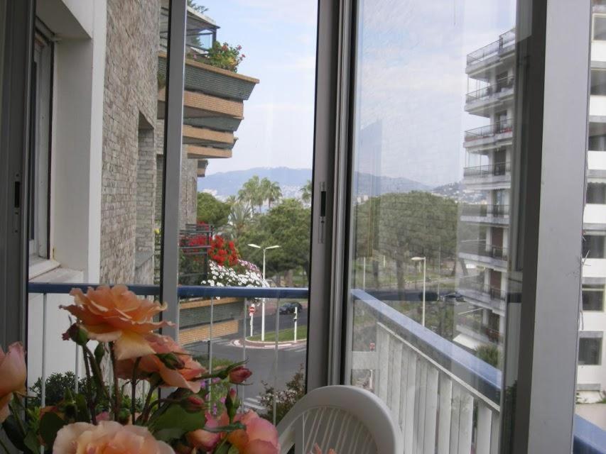 Karolina Properties - Appartement Commodore Croisette Кан Стая снимка