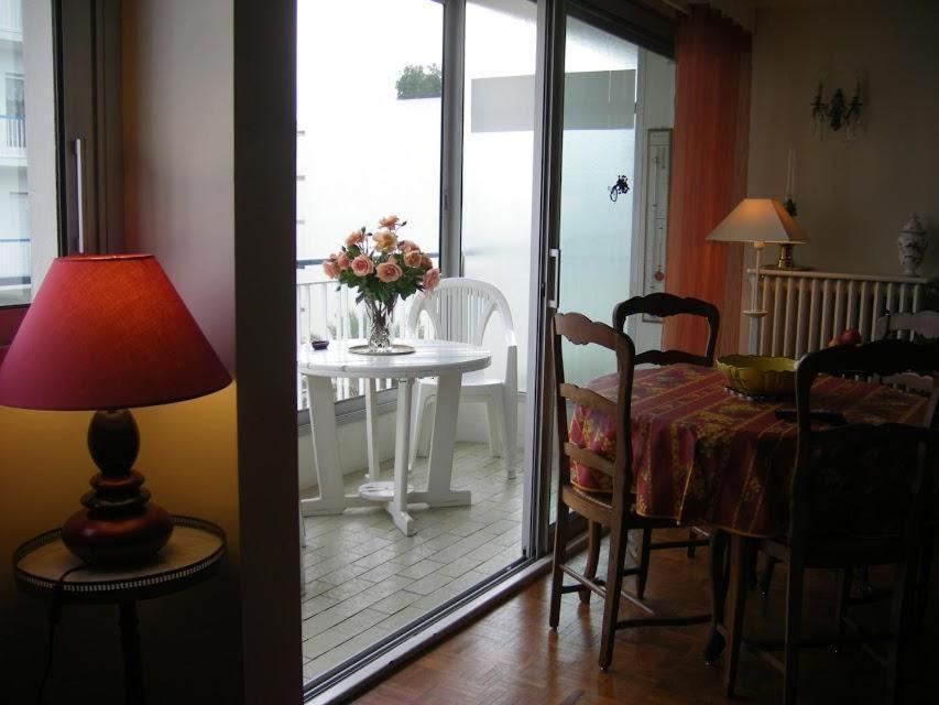 Karolina Properties - Appartement Commodore Croisette Кан Стая снимка